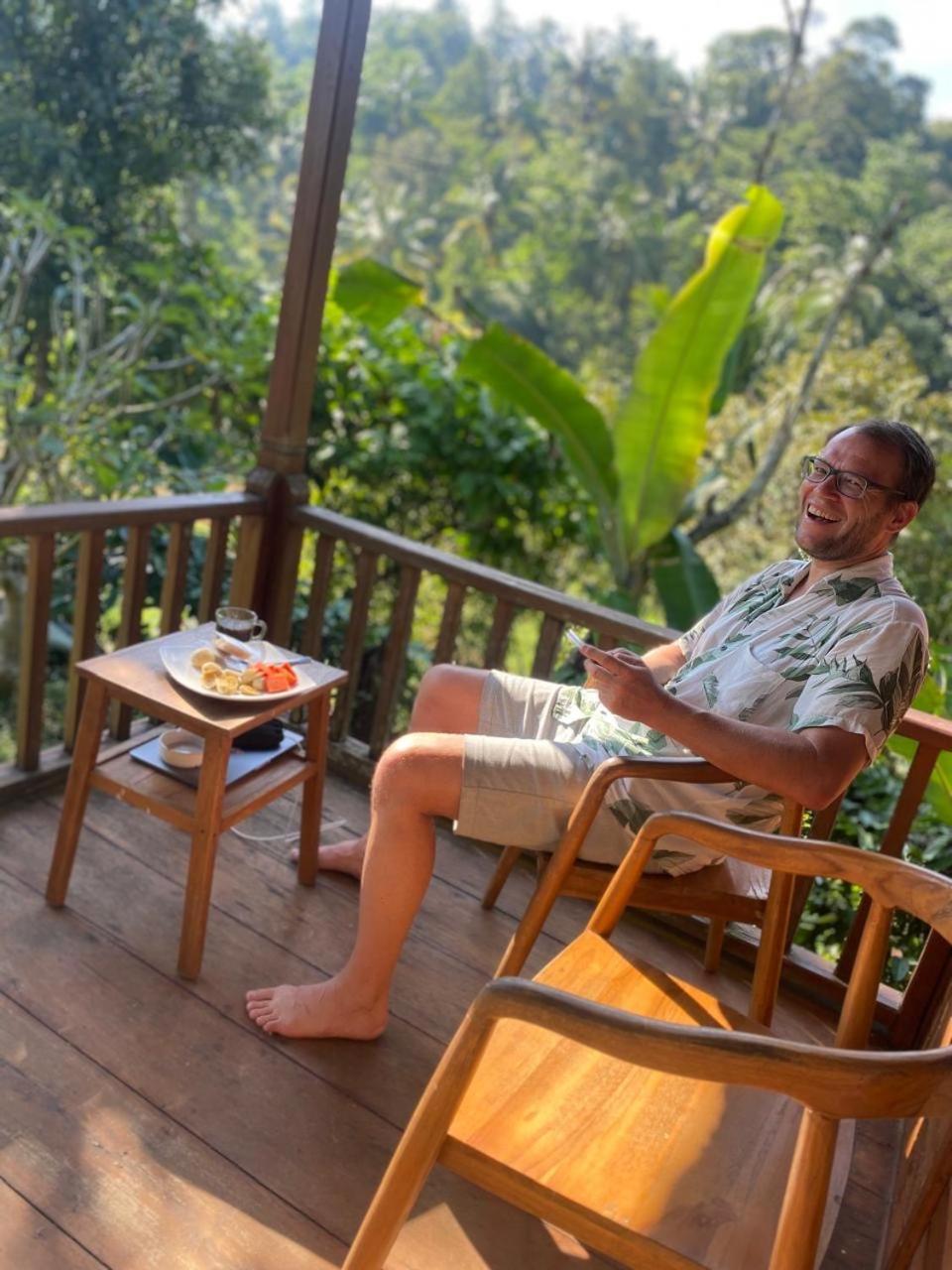 Uma D'Nyuh Homestay Singaraja Extérieur photo