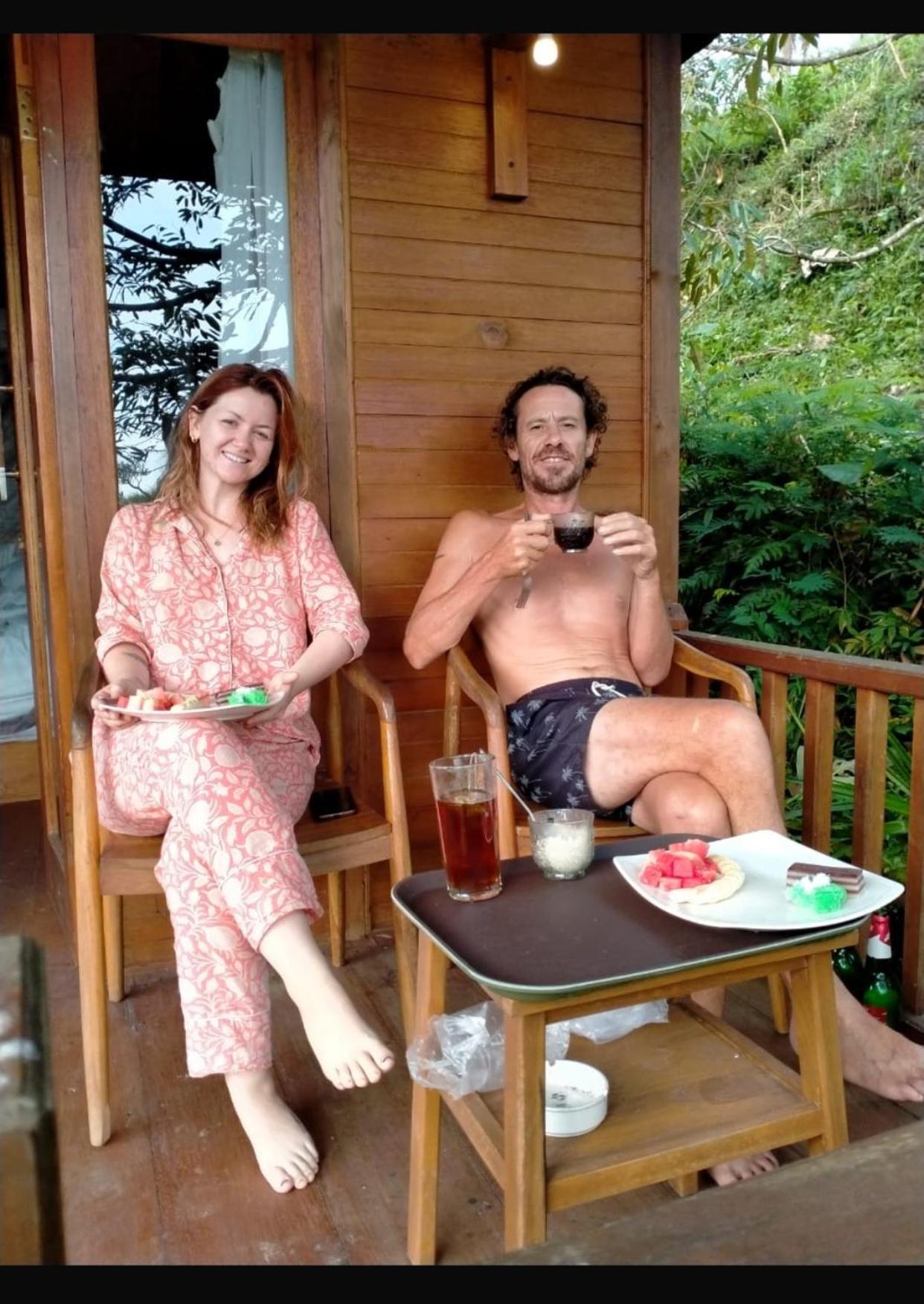 Uma D'Nyuh Homestay Singaraja Extérieur photo